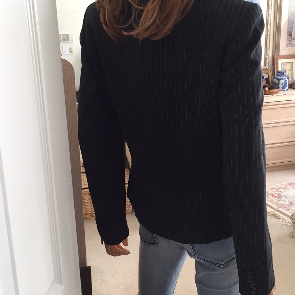 Ralph Lauren Chaps Black Pinstripe Blazer Tailored Jacket Size 8 - Picture 6 of 9
